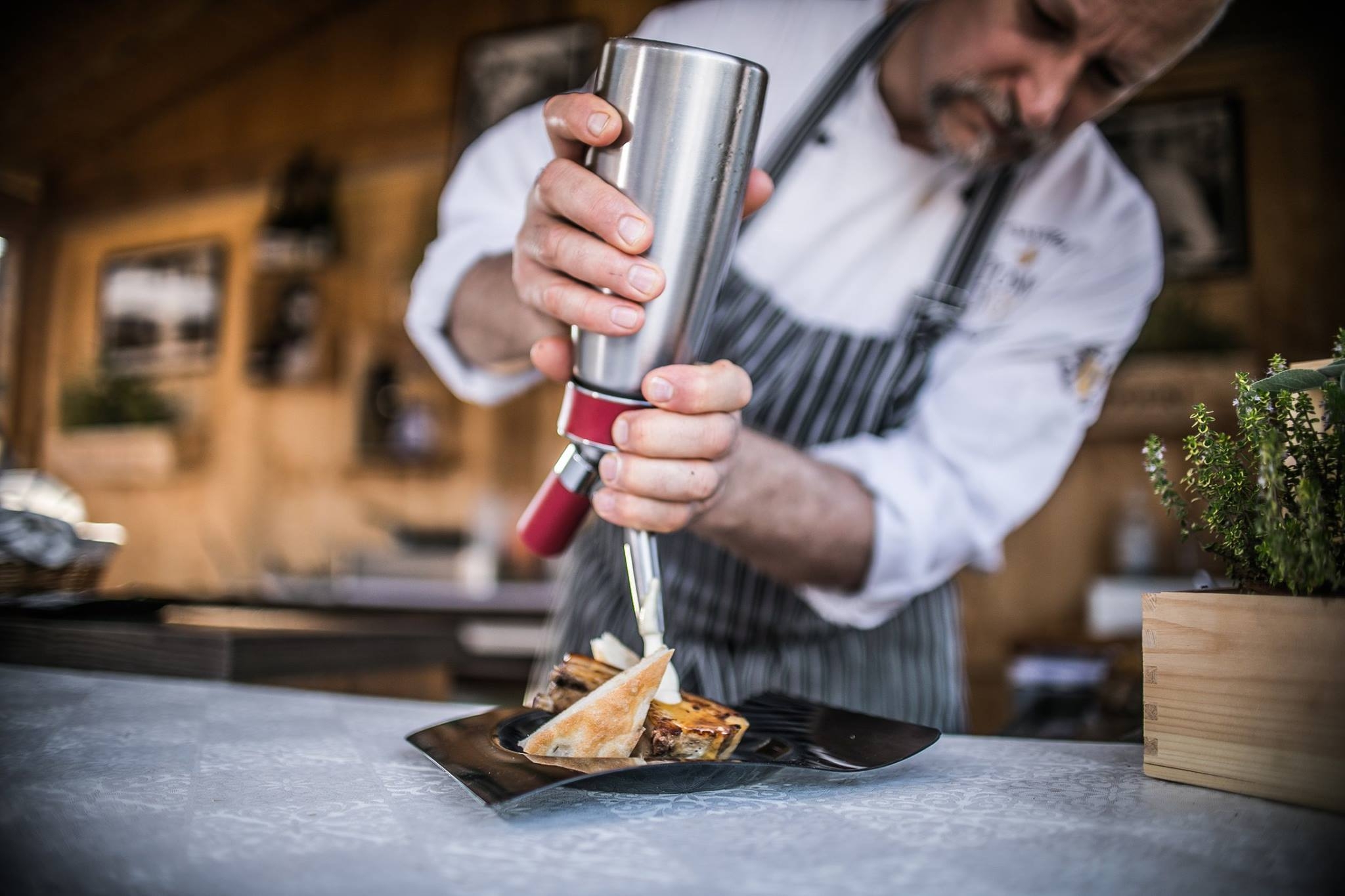 Trattoria Pomo D'Oro Hungary / Венгрия